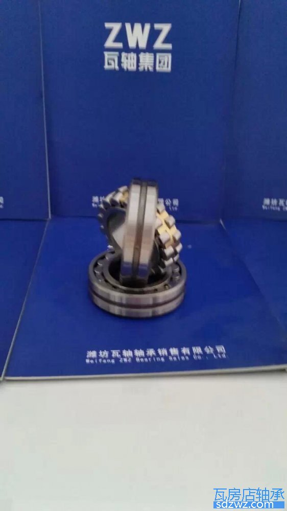 調(diào)心滾子軸承(CA) 23028CA/W33調(diào)心滾子軸承(CA)